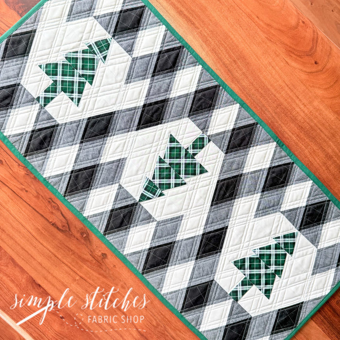 Buffalo Lodge Runner - made by Myra