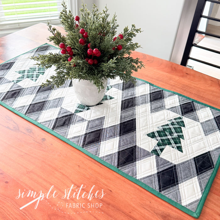 Buffalo Lodge Runner - made by Myra