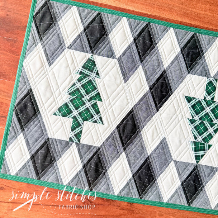 Buffalo Lodge Runner - made by Myra