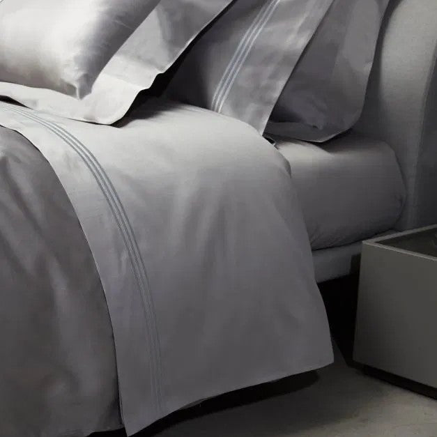 Signoria Platinum Sateen Bed Linens